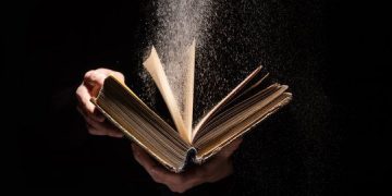 زمین تخت در قرآن و روایات